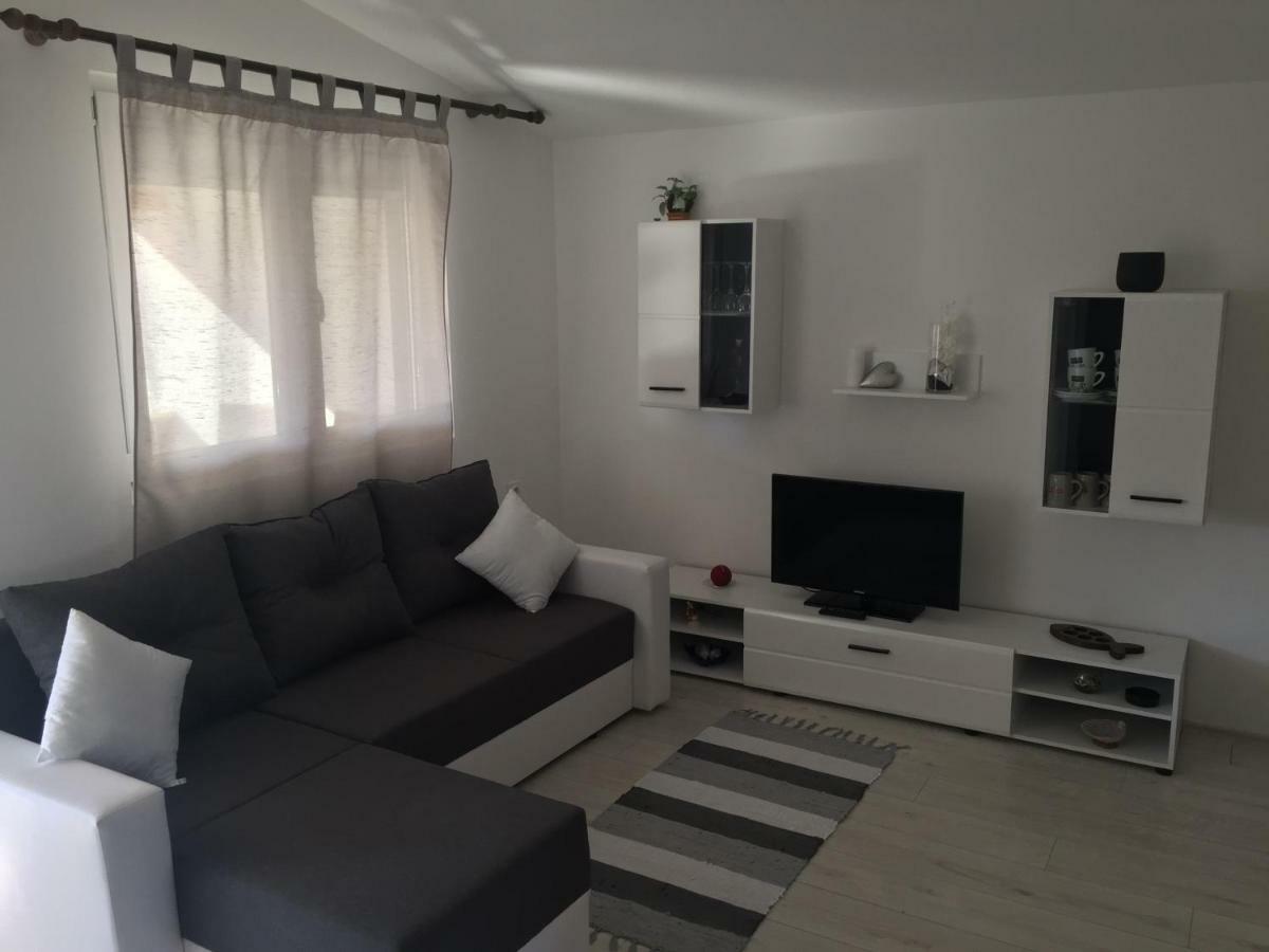 ויר Apartment Roko מראה חיצוני תמונה
